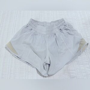 Lululemon Hotty Hot Shorts *READ DESCRIPTION